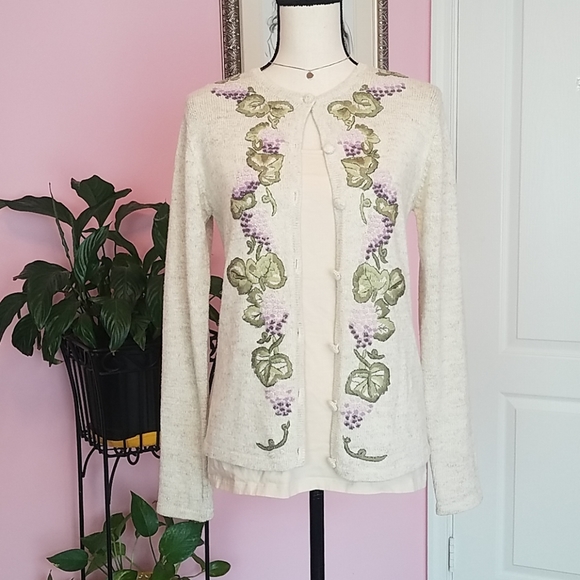 Orvis Cardigan XS 0 Floral Embroidered Oat Cotton Button Front Sweater Gorpcore - Picture 10 of 10